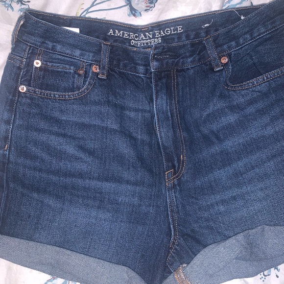 Jean Shorts - Picture 2 of 3